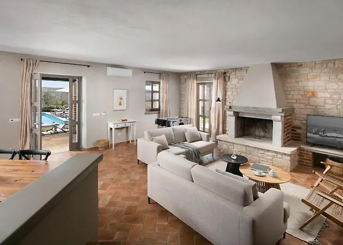 Rustic Caltha With A Pool * Sveti Lovreč Pazenatički